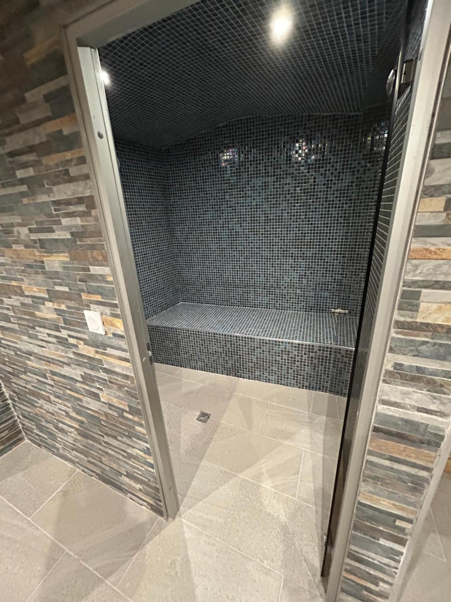 Le Domaine Du Bez Gite De Michel Piscine Sauna Hammam Spa Saint-Laurent-dʼOlt エクステリア 写真